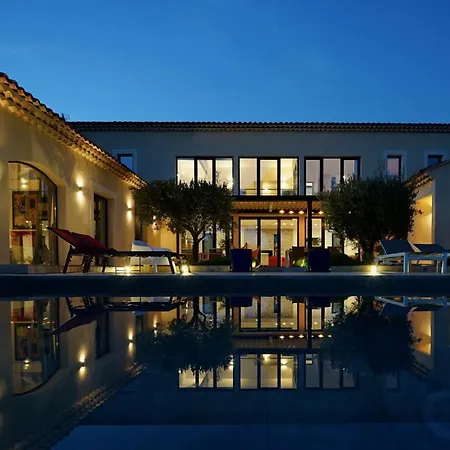 Arcoule Villa Paradou
